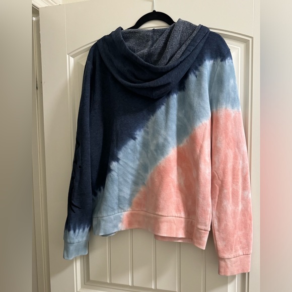 BNWOT PINK Victoria’s Secret Tie Dye Hoodie - Picture 3 of 4